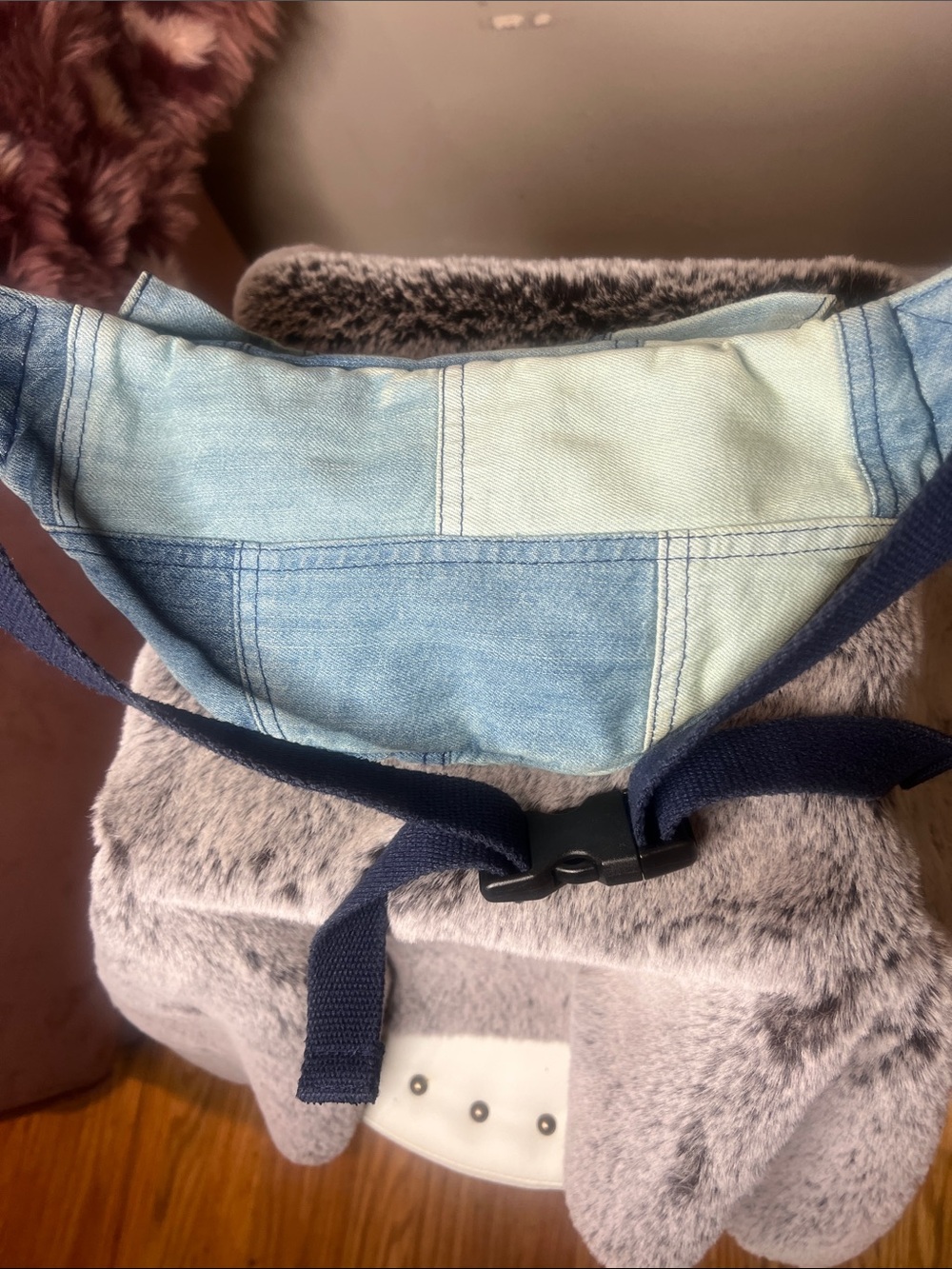 Ralph Lauren Light Denim Fanny Pack with Navy Pony - Picture 4 of 5